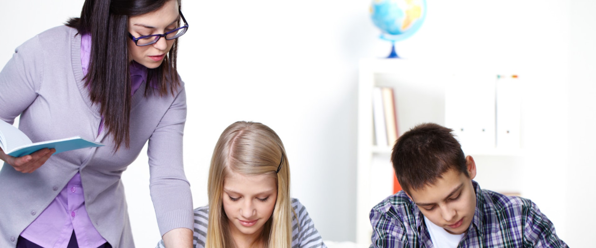 Maximizing Learning: A Comprehensive Guide to A-Level Tutoring