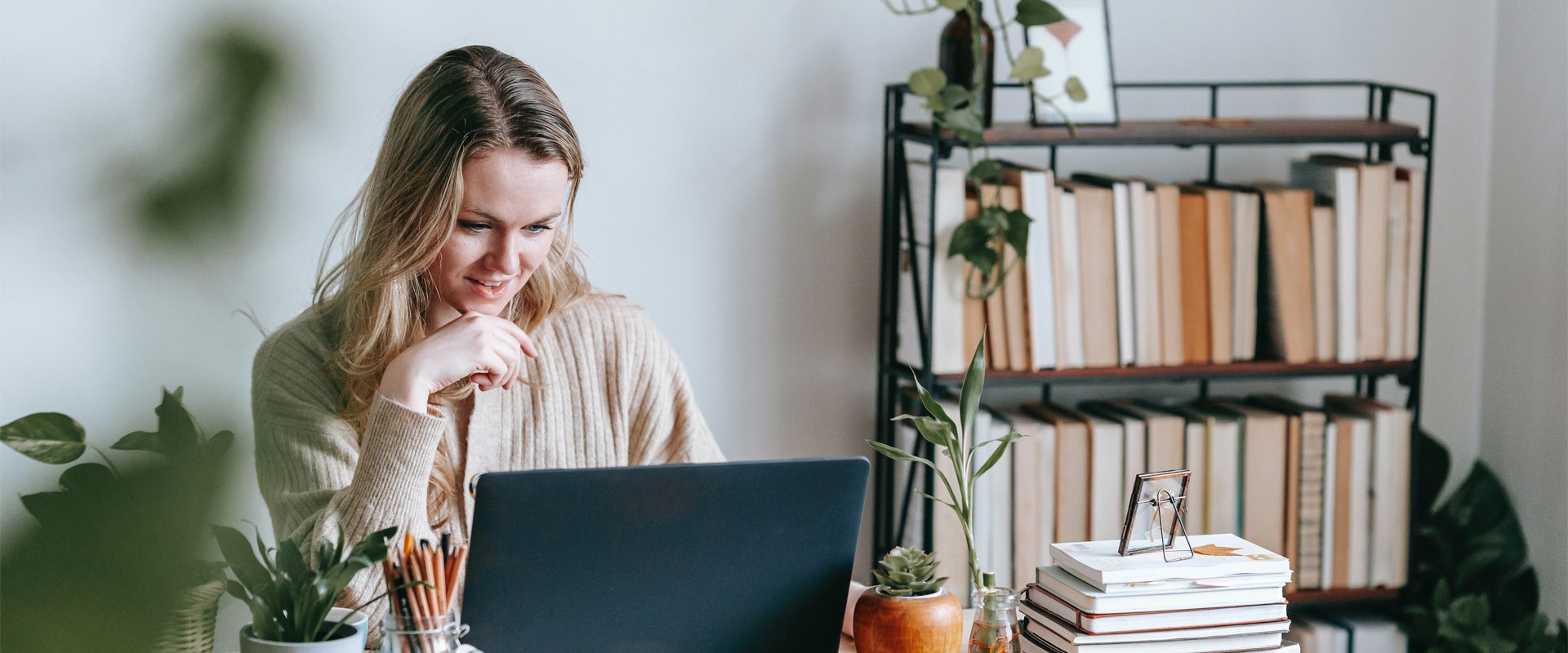 Platforms That Offer Virtual Whiteboards and Other Tools for A-Level Tutors